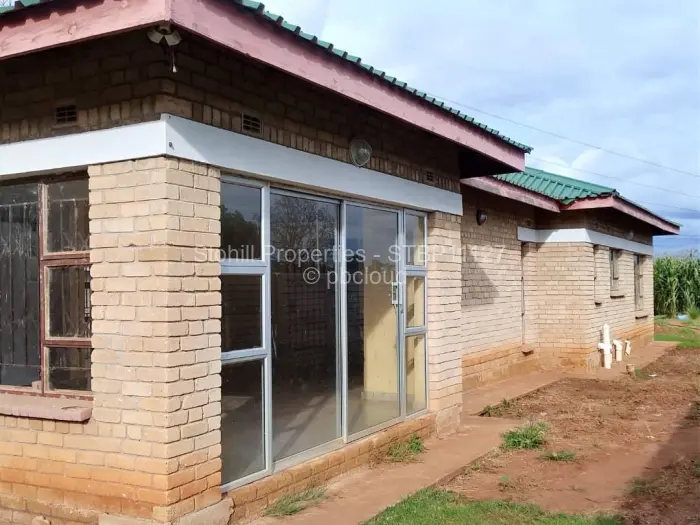 3 Bedroom House for Sale in Kambuzuma, Harare