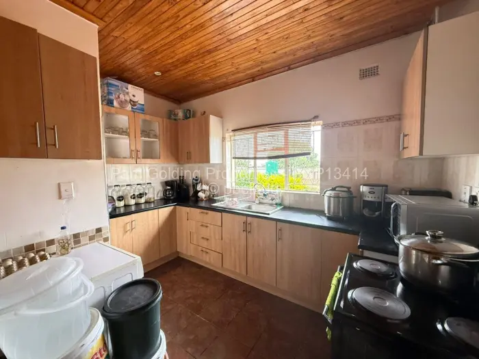 2 Bedroom House for Sale in Burnside, Bulawayo