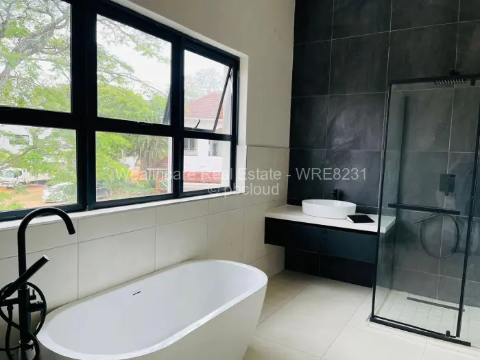 Townhouse/Cluster to Rent in Highlands