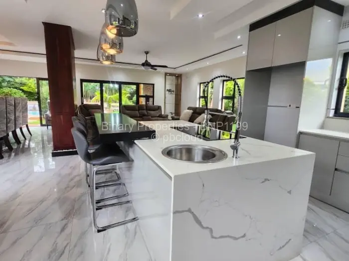 4 Bedroom House to Rent in Mount Pleasant Heights