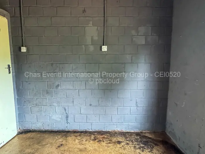 3 Bedroom House for Sale in Tshabalala Extension, Bulawayo