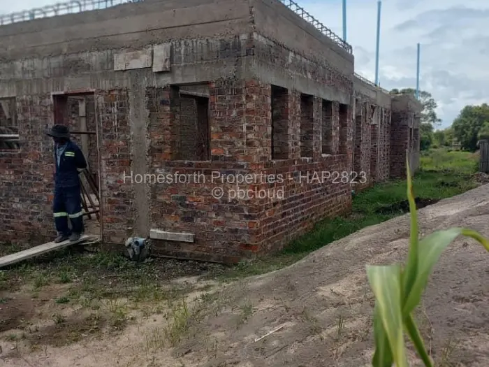 6 Bedroom House for Sale in Quinnington, Harare