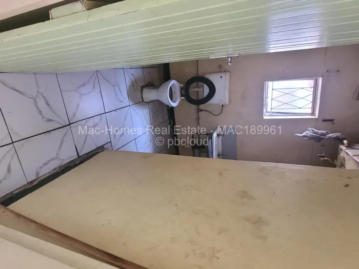 Flat/Apartment to Rent in Highfield, Harare