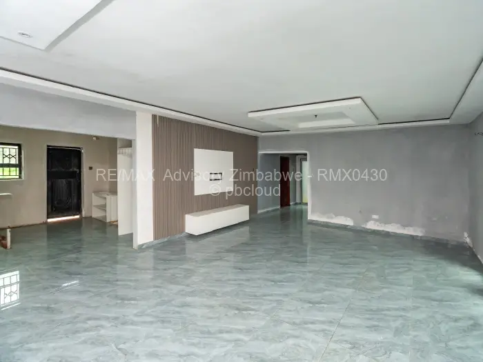 Townhouse/Cluster for Sale in Hatfield, Harare