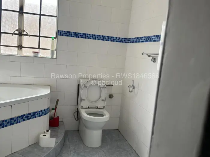 4 Bedroom House for Sale in Zimre Park, Harare