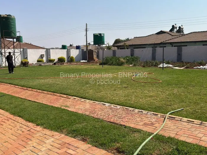 5 Bedroom House to Rent in Mount Pleasant Heights