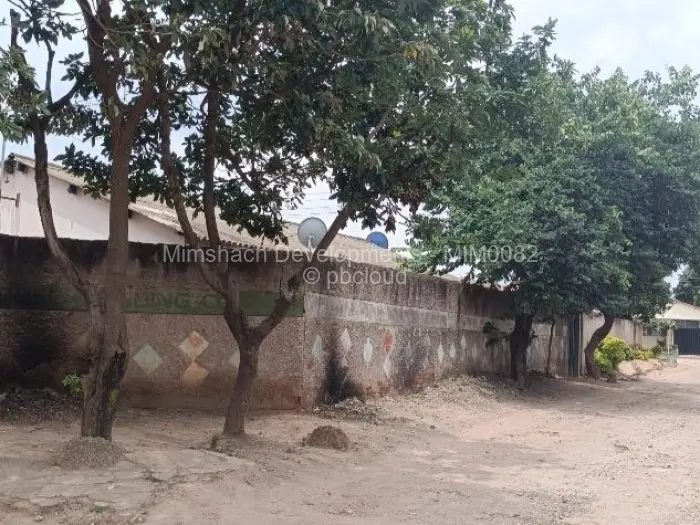 4 Bedroom House for Sale in Glen View, Harare