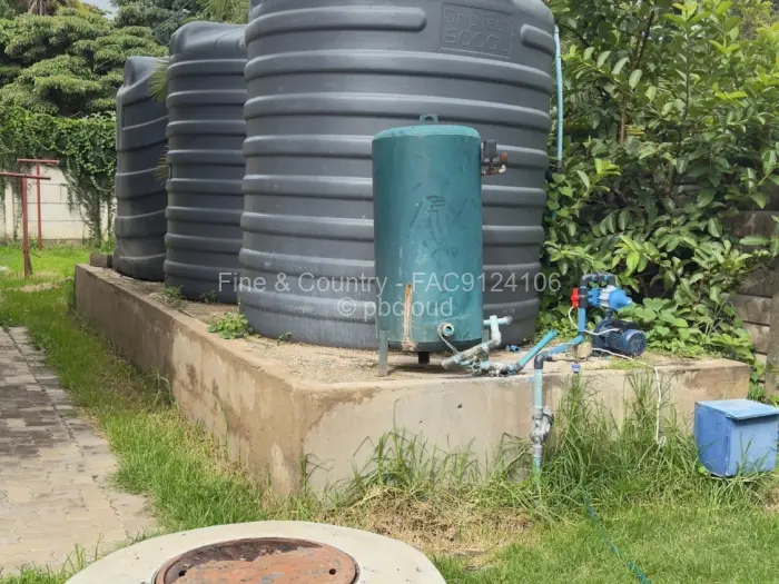 Flat/Apartment to Rent in Groom Bridge, Harare