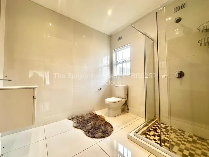 Townhouse/Cluster for Sale in Greendale North, Harare