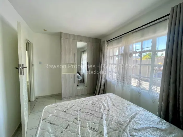 3 Bedroom House for Sale in Mainway Meadows, Harare