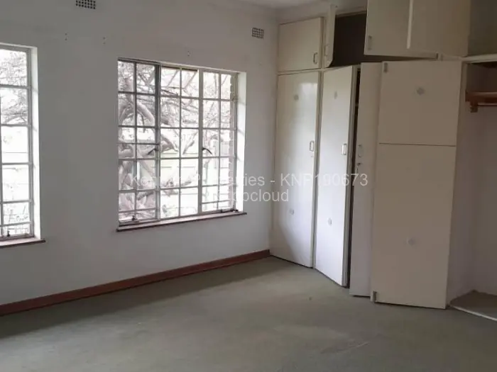 2 Bedroom Cottage/Garden Flat for Sale in Monavale, Harare