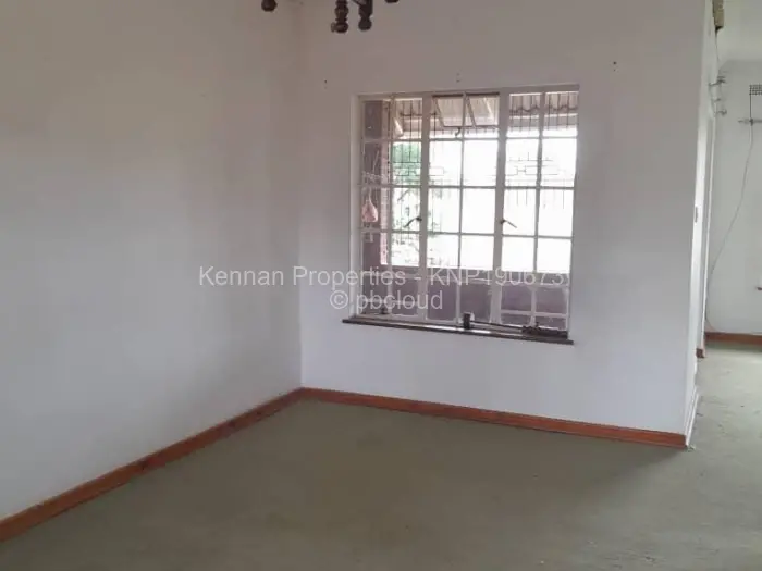 2 Bedroom Cottage/Garden Flat for Sale in Monavale, Harare