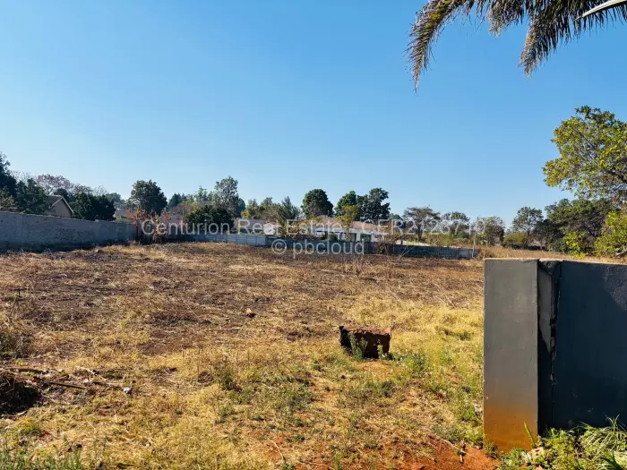 Residential Stand for Sale in Borrowdale Brooke, Harare