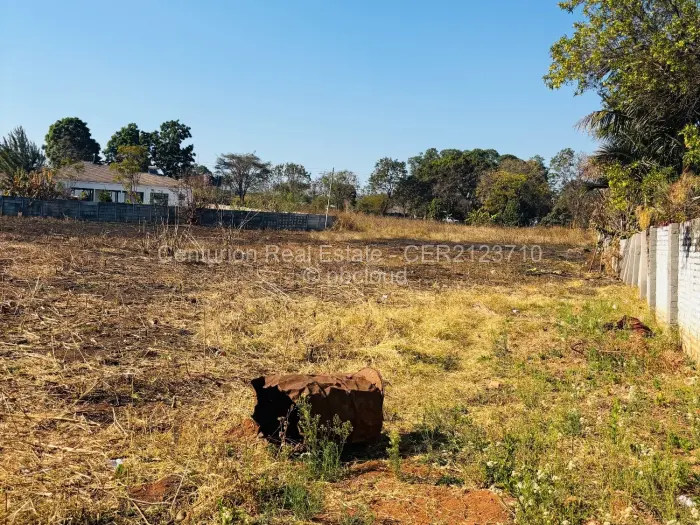 Residential Stand for Sale in Borrowdale Brooke, Harare