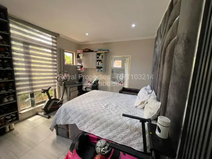 Townhouse/Cluster for Sale in Marlborough, Harare