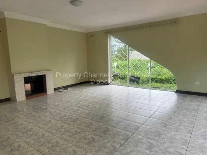 5 Bedroom House to Rent in Highlands, Harare