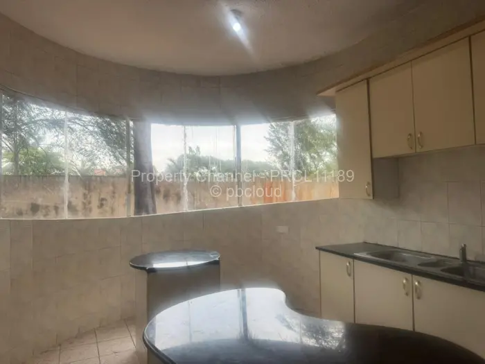 5 Bedroom House to Rent in Highlands, Harare