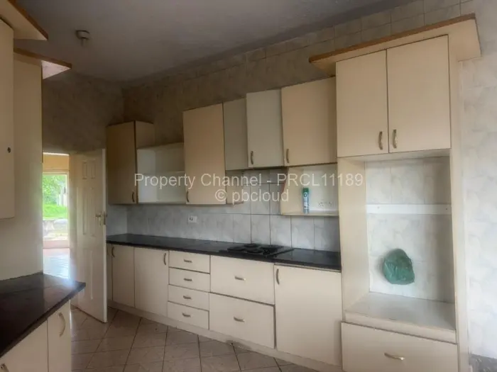 5 Bedroom House to Rent in Highlands, Harare