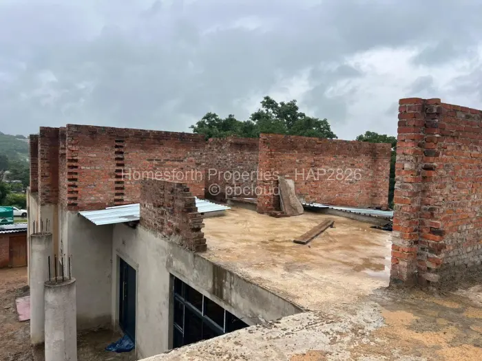 7 Bedroom House for Sale in Carrick Creagh Estate, Harare