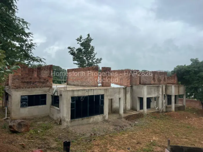 7 Bedroom House for Sale in Carrick Creagh Estate, Harare