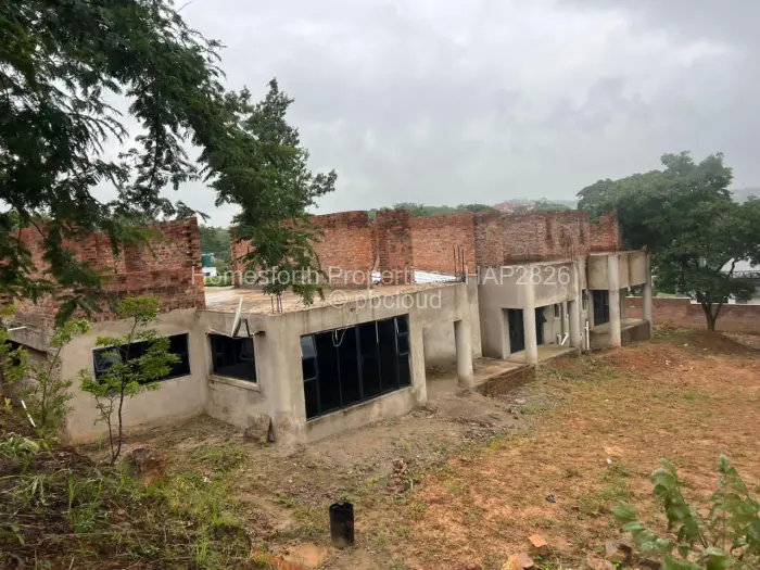 7 Bedroom House for Sale in Carrick Creagh Estate, Harare