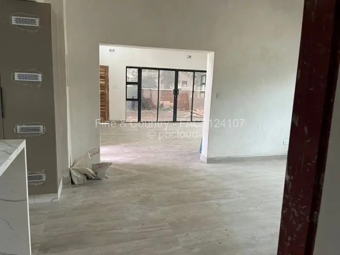 3 Bedroom House for Sale in Chisipite, Harare