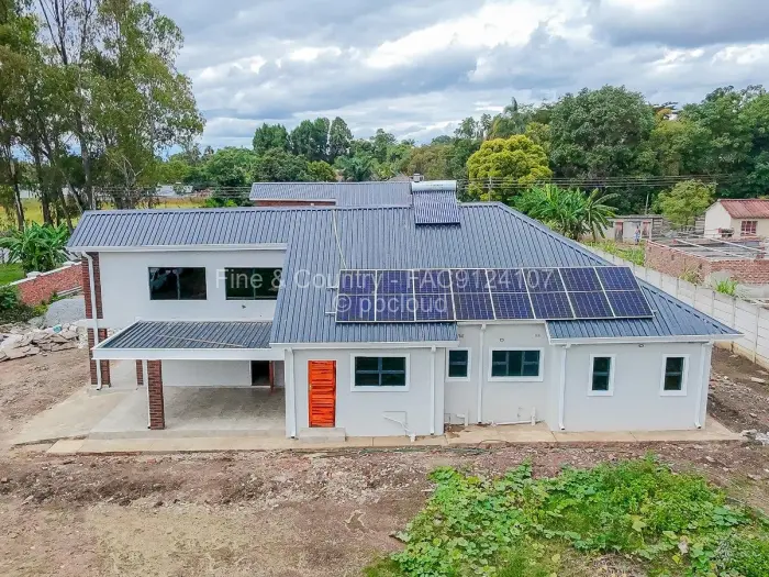 3 Bedroom House for Sale in Chisipite, Harare