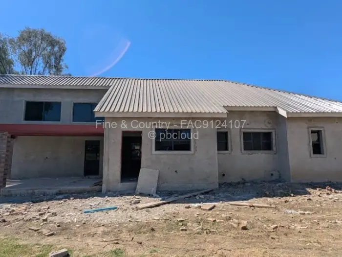3 Bedroom House for Sale in Chisipite, Harare