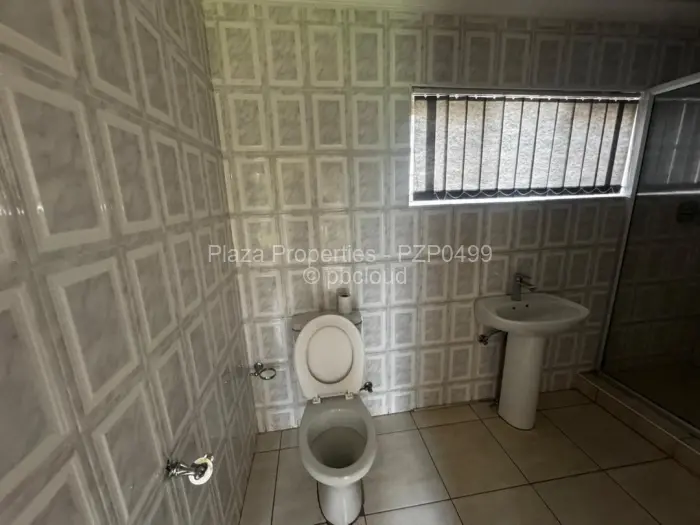 3 Bedroom House to Rent in Emerald Hill, Harare