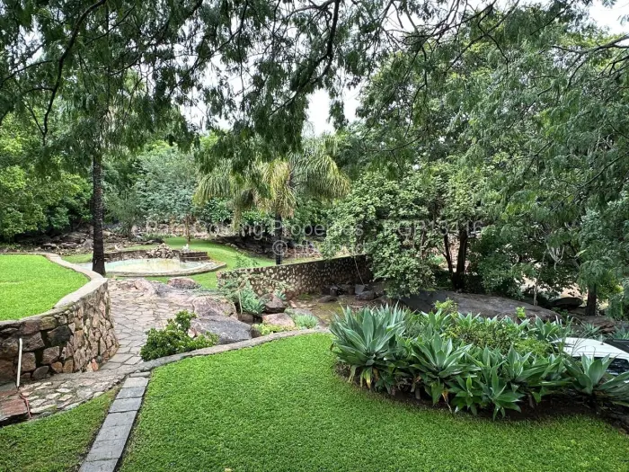 4 Bedroom House for Sale in Burnside, Bulawayo