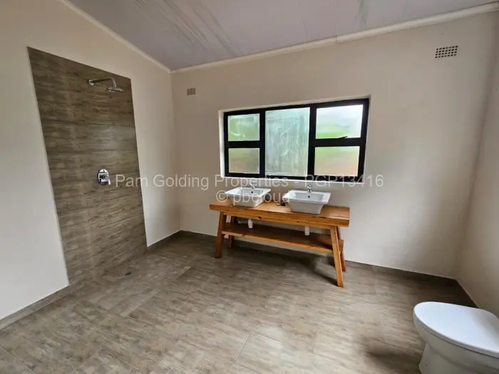 4 Bedroom House for Sale in Burnside, Bulawayo