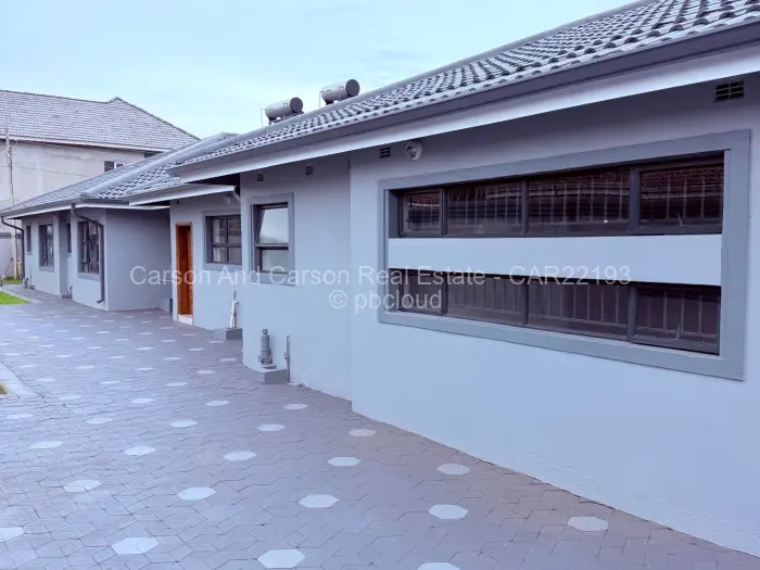 5 Bedroom House for Sale in Highlands, Harare