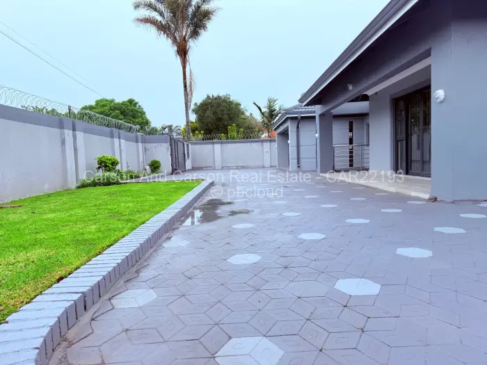 5 Bedroom House for Sale in Highlands, Harare