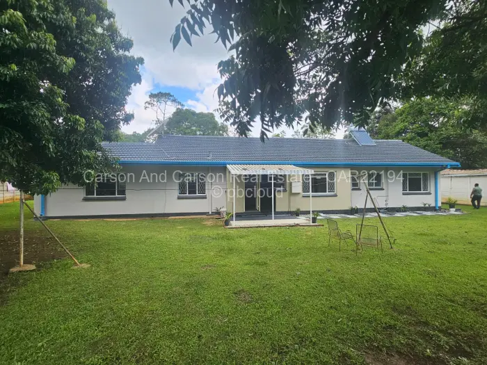 4 Bedroom House to Rent in Northwood