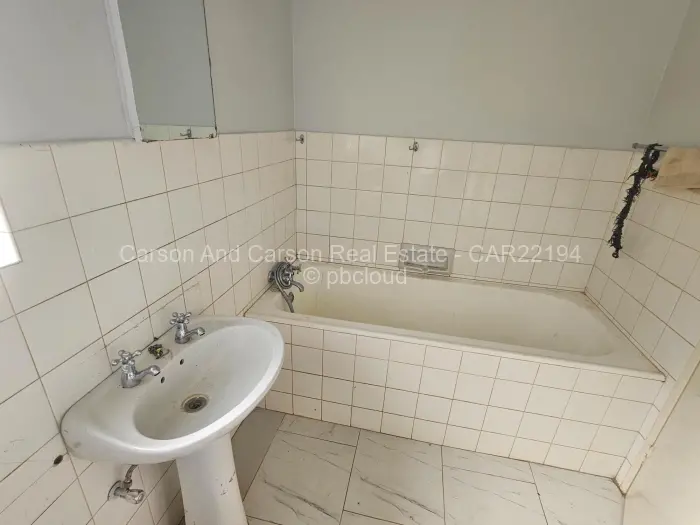 4 Bedroom House to Rent in Northwood