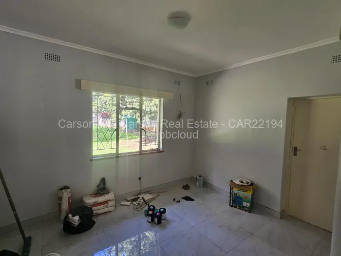 4 Bedroom House to Rent in Northwood