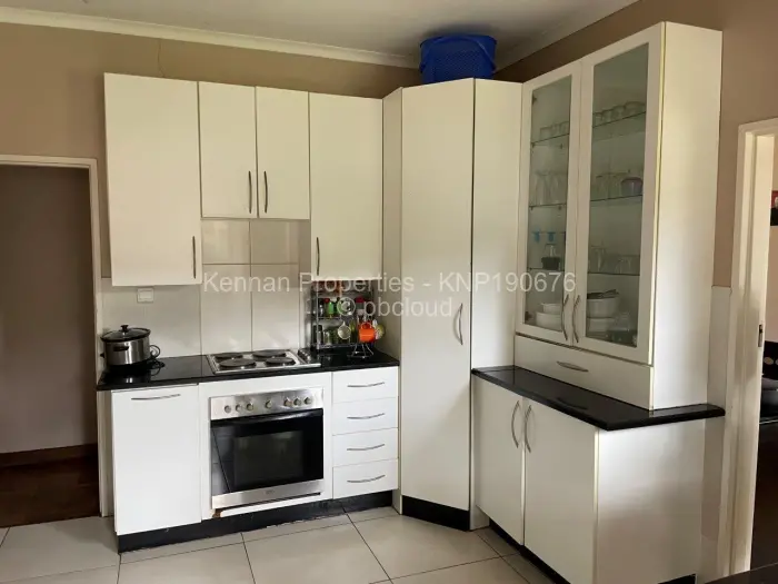 4 Bedroom House for Sale in Alexandra Park, Harare