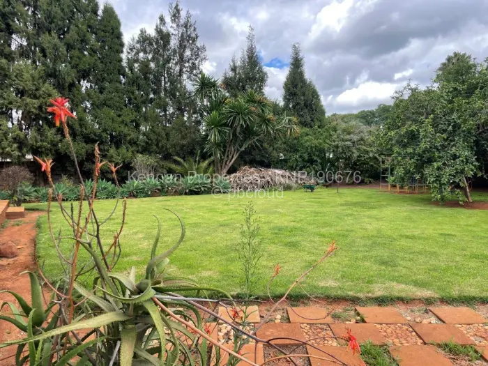 4 Bedroom House for Sale in Alexandra Park, Harare