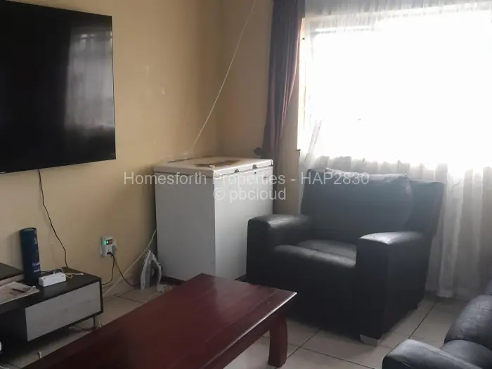 6 Bedroom House for Sale in Glen Lorne, Harare