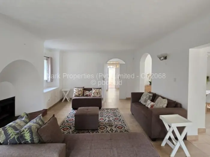 Townhouse/Cluster for Sale in Borrowdale, Harare