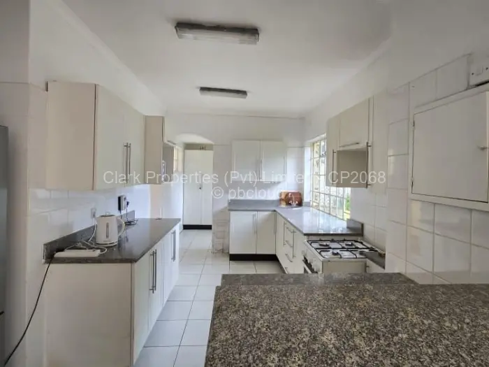 Townhouse/Cluster for Sale in Borrowdale, Harare