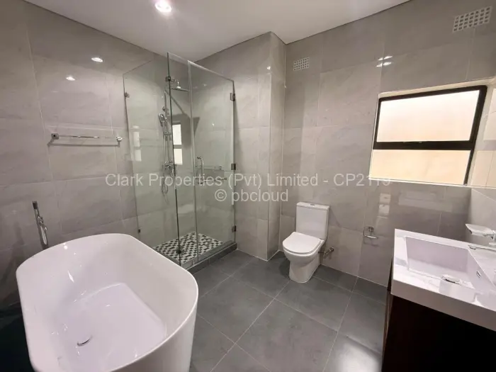 Flat/Apartment to Rent in Mount Pleasant, Harare