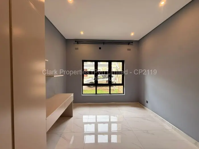 Flat/Apartment to Rent in Mount Pleasant, Harare