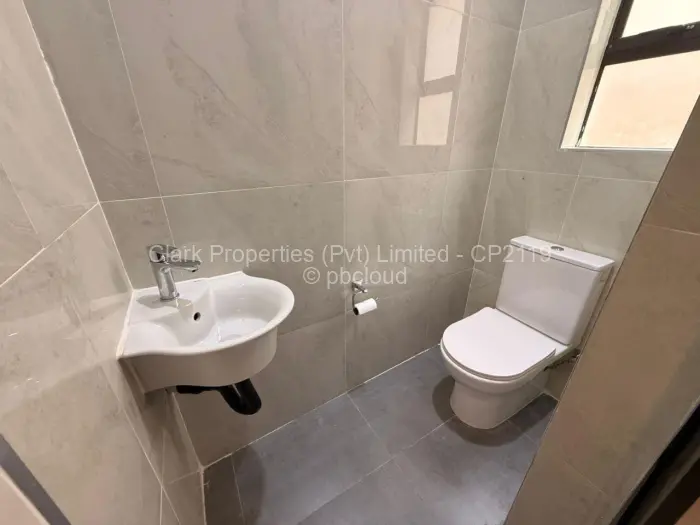 Flat/Apartment to Rent in Mount Pleasant, Harare
