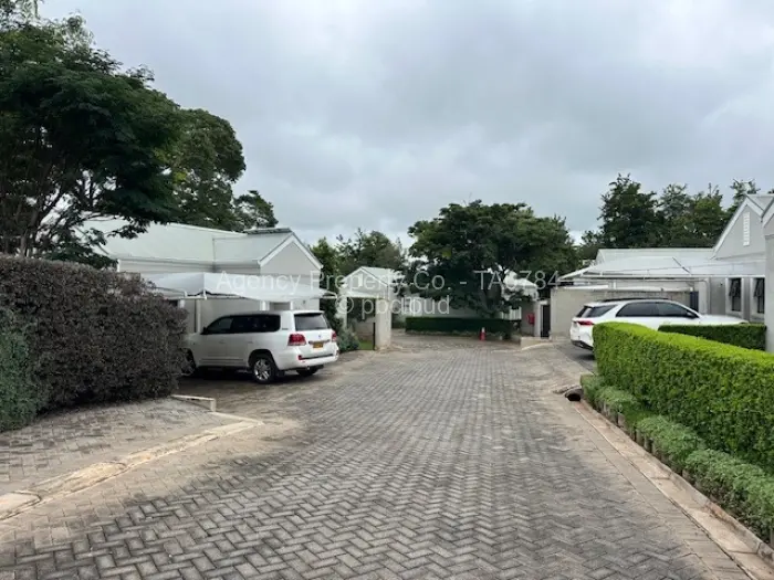 Townhouse/Cluster to Rent in Highlands