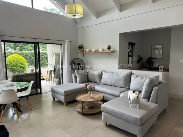 Townhouse/Cluster to Rent in Highlands