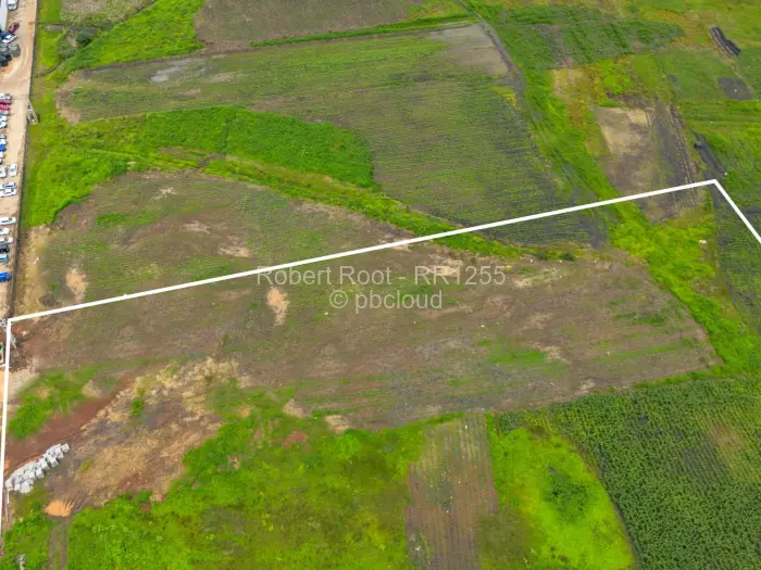 Commercial Stand for Sale in Pomona, Harare