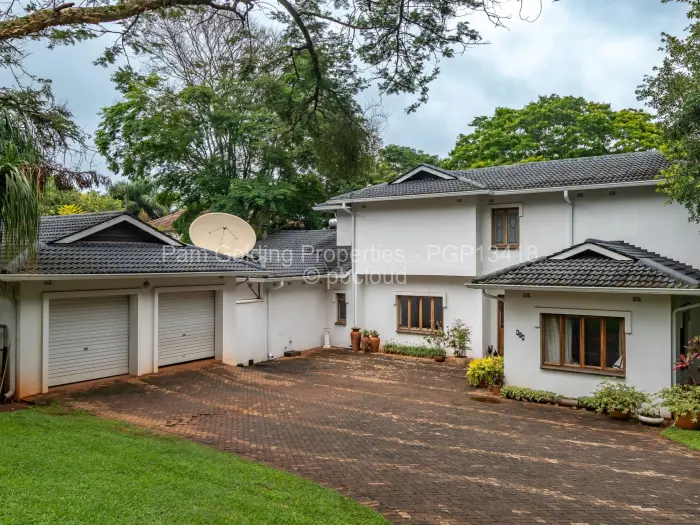 4 Bedroom House for Sale in Borrowdale Brooke, Harare