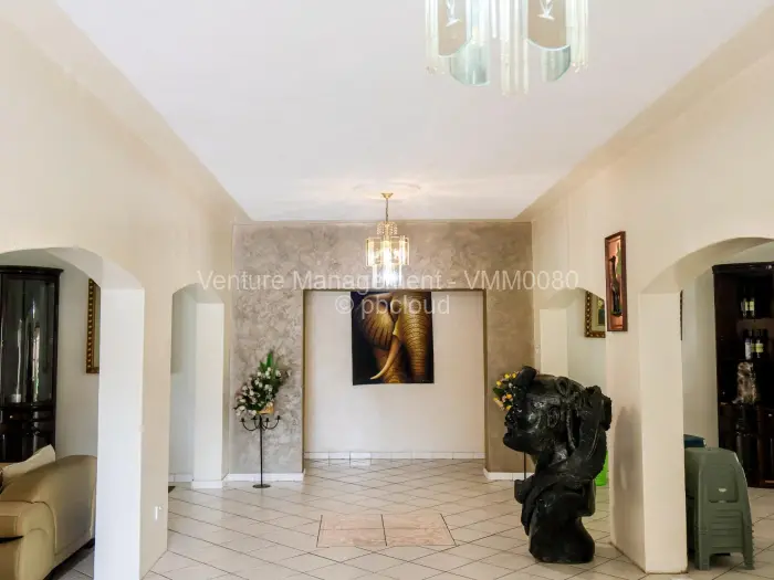 6 Bedroom House for Sale in Mount Pleasant, Harare