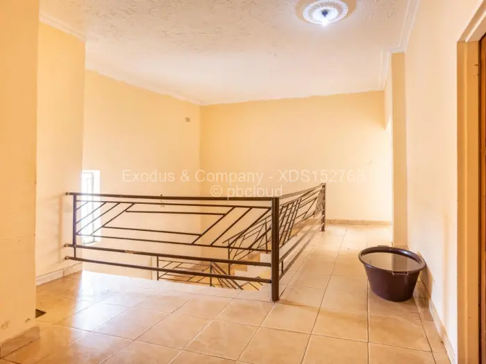 6 Bedroom House for Sale in Cold Comfort, Harare